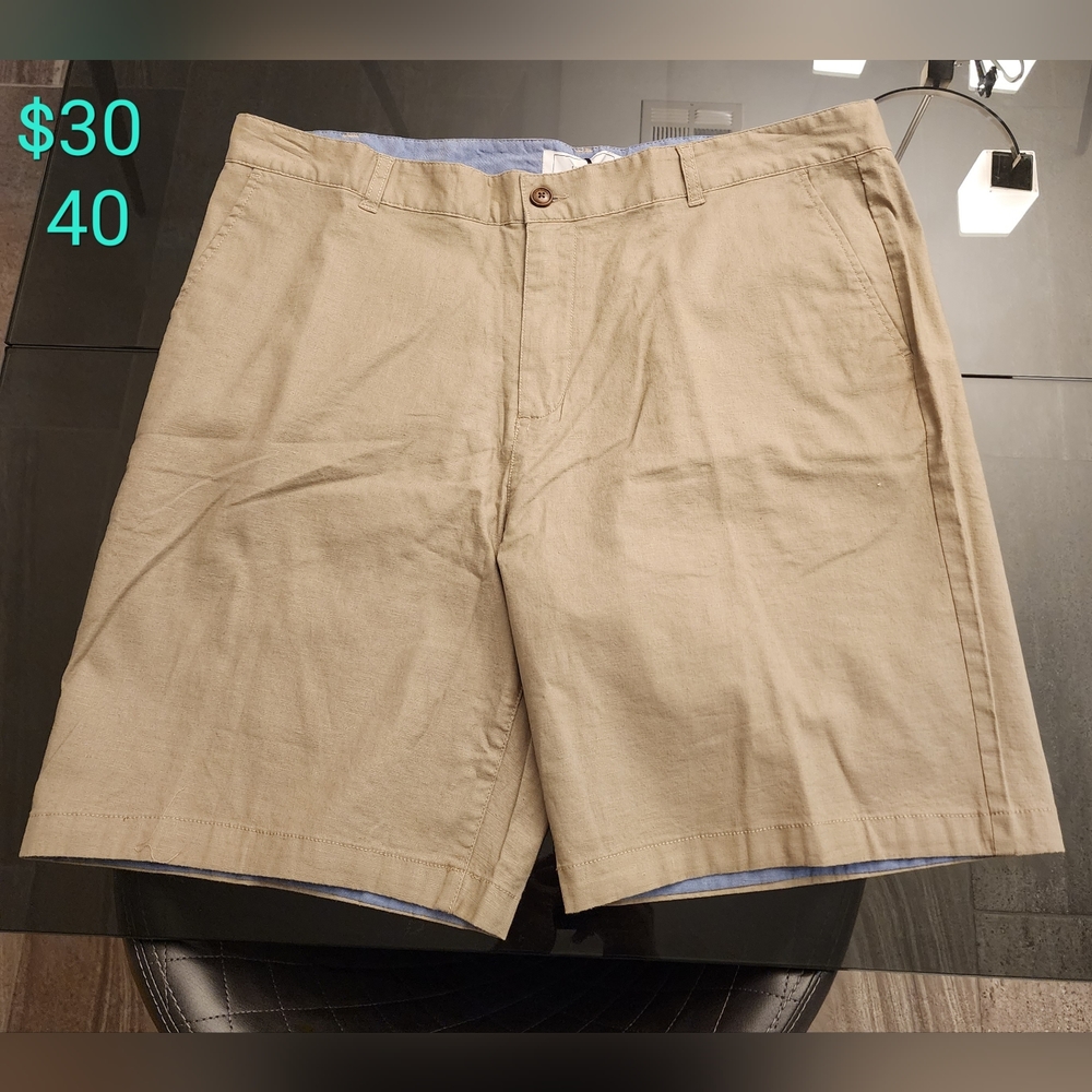 Five Four Balsam size 40 shorts